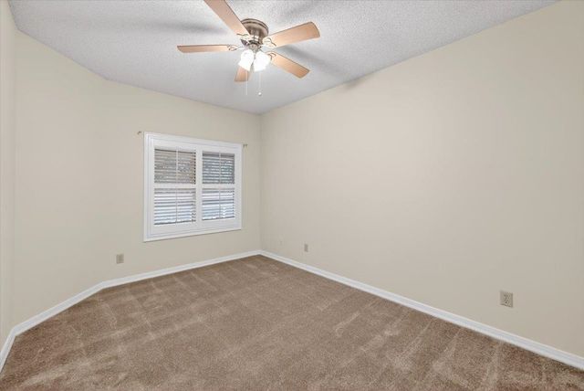 2099 E Winterbourne 306, Orange Park, FL 32073