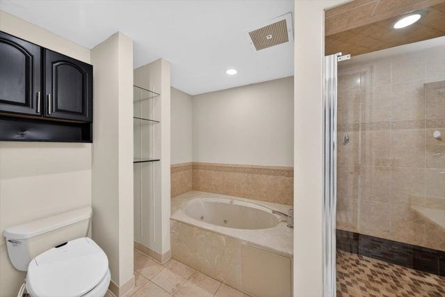 2099 E Winterbourne 306, Orange Park, FL 32073