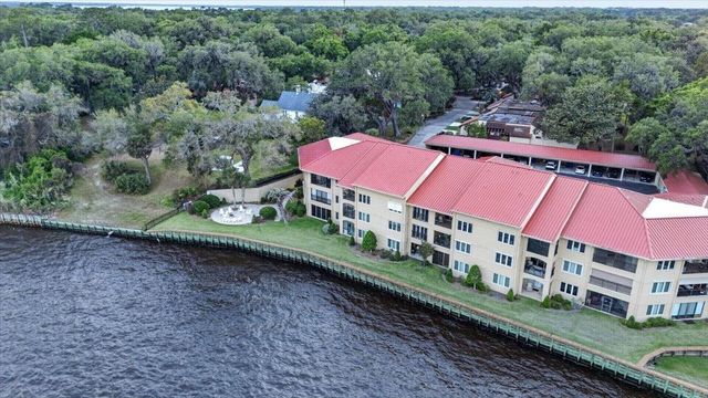 2099 E Winterbourne 306, Orange Park, FL 32073
