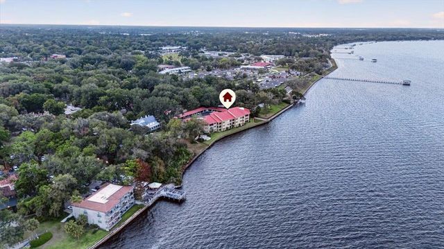 2099 E Winterbourne 306, Orange Park, FL 32073