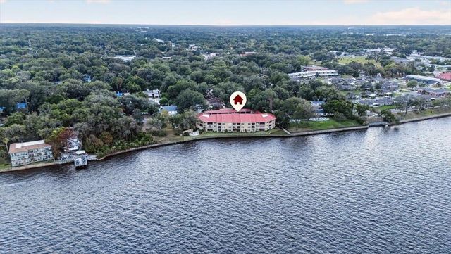 2099 E Winterbourne 306, Orange Park, FL 32073