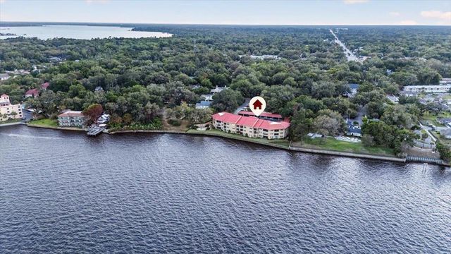2099 E Winterbourne 306, Orange Park, FL 32073