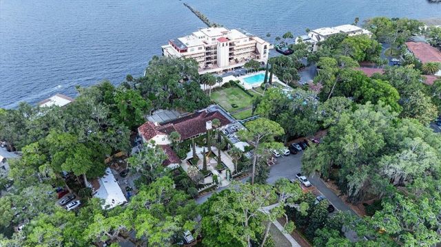 2099 E Winterbourne 306, Orange Park, FL 32073