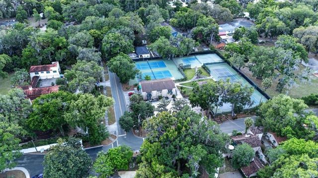 2099 E Winterbourne 306, Orange Park, FL 32073