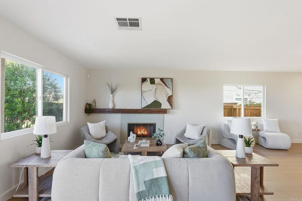 Image 10 of property listing at 484 Vista San Lucas, San Diego, CA 92154