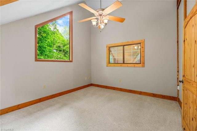1160 River Bluff Trail, Tobaccoville, NC 27050