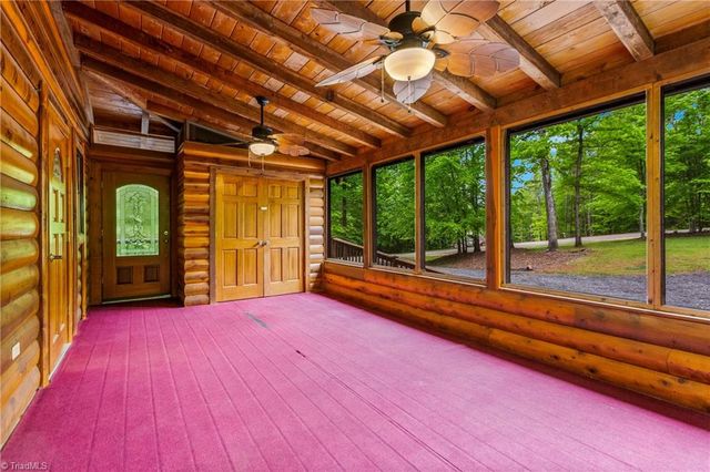 1160 River Bluff Trail, Tobaccoville, NC 27050