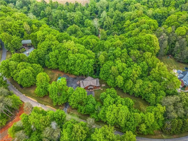 1160 River Bluff Trail, Tobaccoville, NC 27050