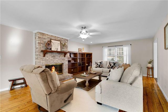 3011 Castleton Way, Marietta, GA 30062