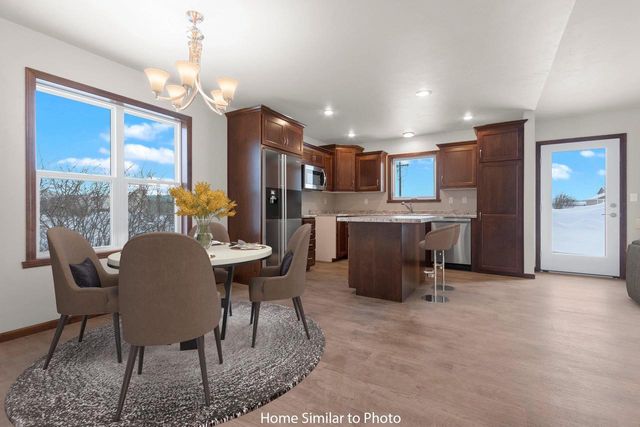 1716 BETTY JEAN LANE, Green Bay, WI 54313