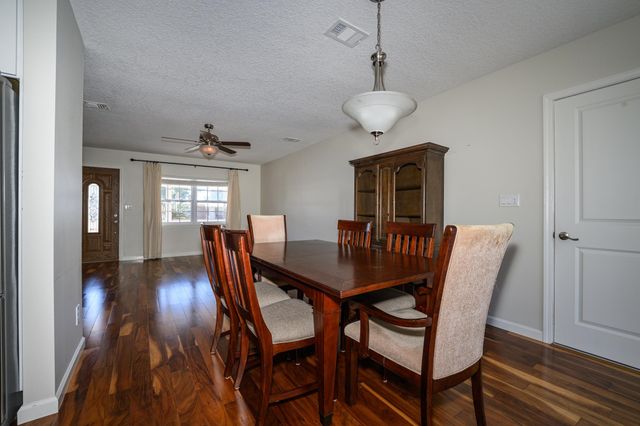 468 Arricola Ave, St Augustine, FL 32080