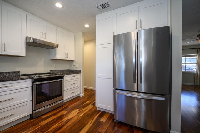 468 Arricola Ave, St Augustine, FL 32080