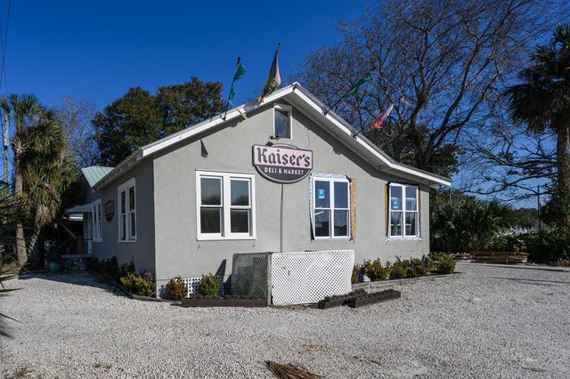 468 Arricola Ave, St Augustine, FL 32080