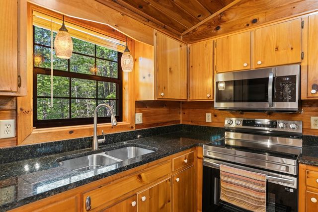 31 Eagle Feather Drive, Cherry Log, GA 30522