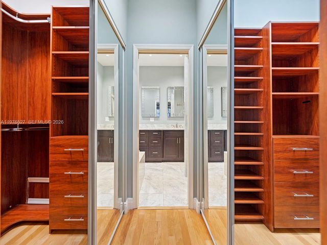 1104 NW 139th Ave, Pembroke Pines, FL 33028