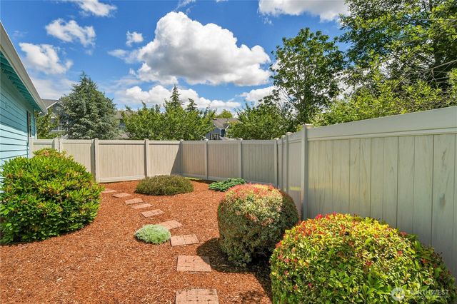 11024 Meridian Place W, Everett, WA 98204