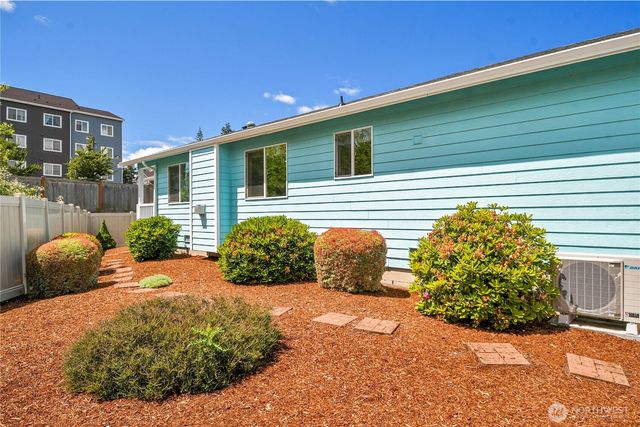 11024 Meridian Place W, Everett, WA 98204