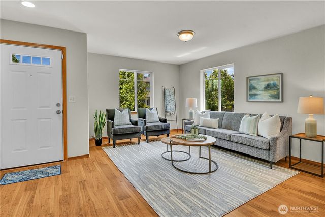 11024 Meridian Place W, Everett, WA 98204