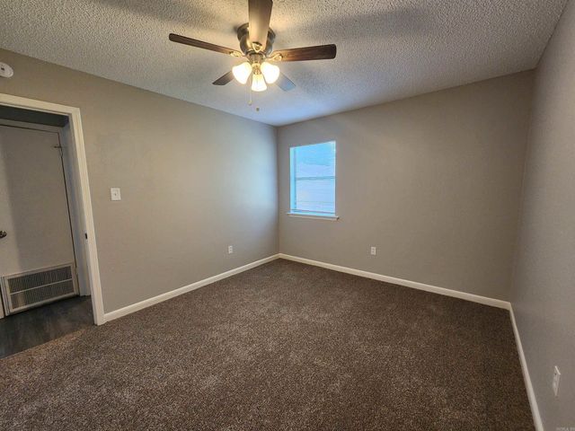 1233 Mimosa Street, Malvern, AR 72104