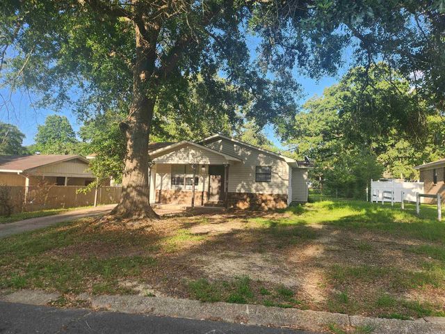 1233 Mimosa Street, Malvern, AR 72104