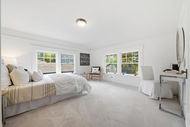 1085 Emerson Street, Palo Alto, CA 94301