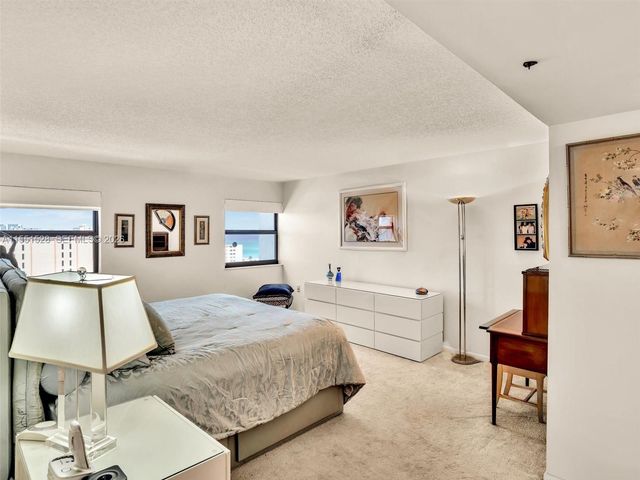 1201 S Ocean Dr 1112N, Hollywood, FL 33019