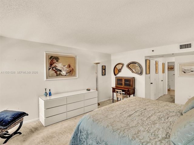 1201 S Ocean Dr 1112N, Hollywood, FL 33019