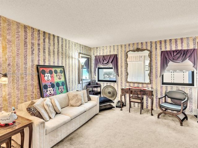 1201 S Ocean Dr 1112N, Hollywood, FL 33019