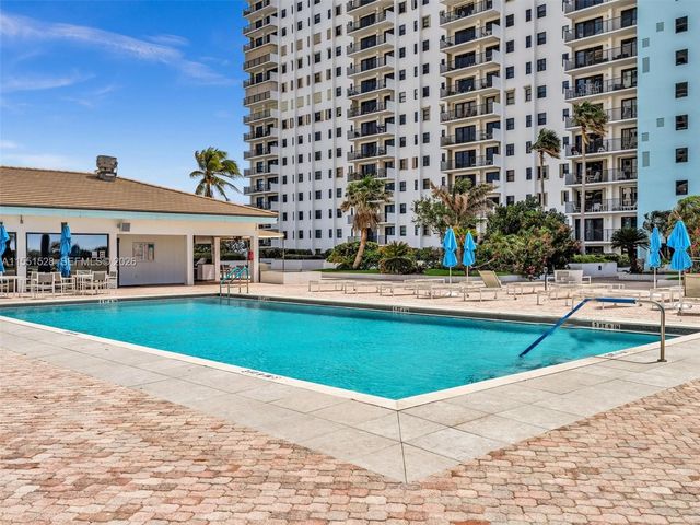 1201 S Ocean Dr 1112N, Hollywood, FL 33019