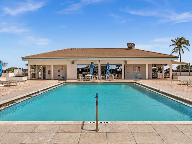 1201 S Ocean Dr 1112N, Hollywood, FL 33019