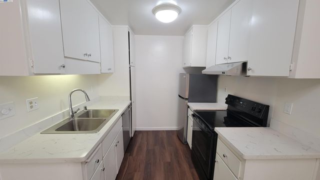 1321 Webster St D119, Alameda, CA 94501