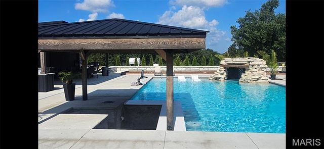 28345 State Highway F, Wright City, MO 63390