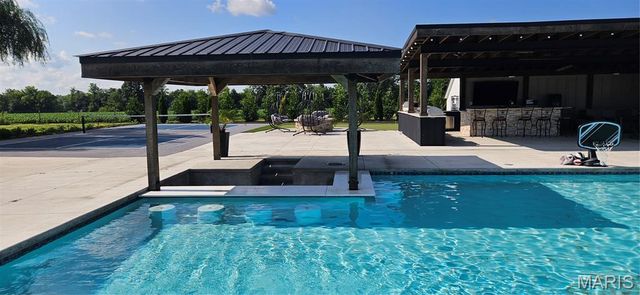 28345 State Highway F, Wright City, MO 63390