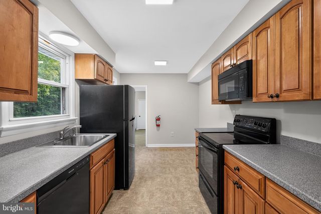 587 MAGNOLIA RD, Pemberton, NJ 08068