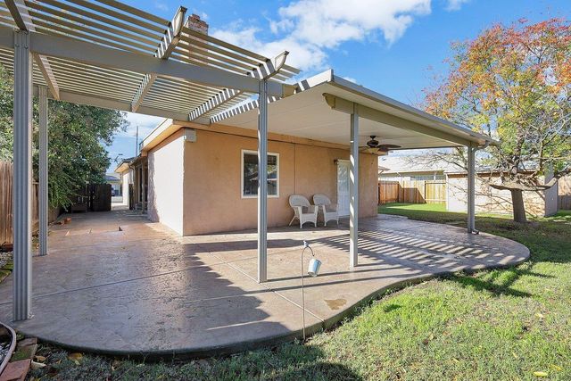 1423 Covillaud St, Marysville, CA 95901