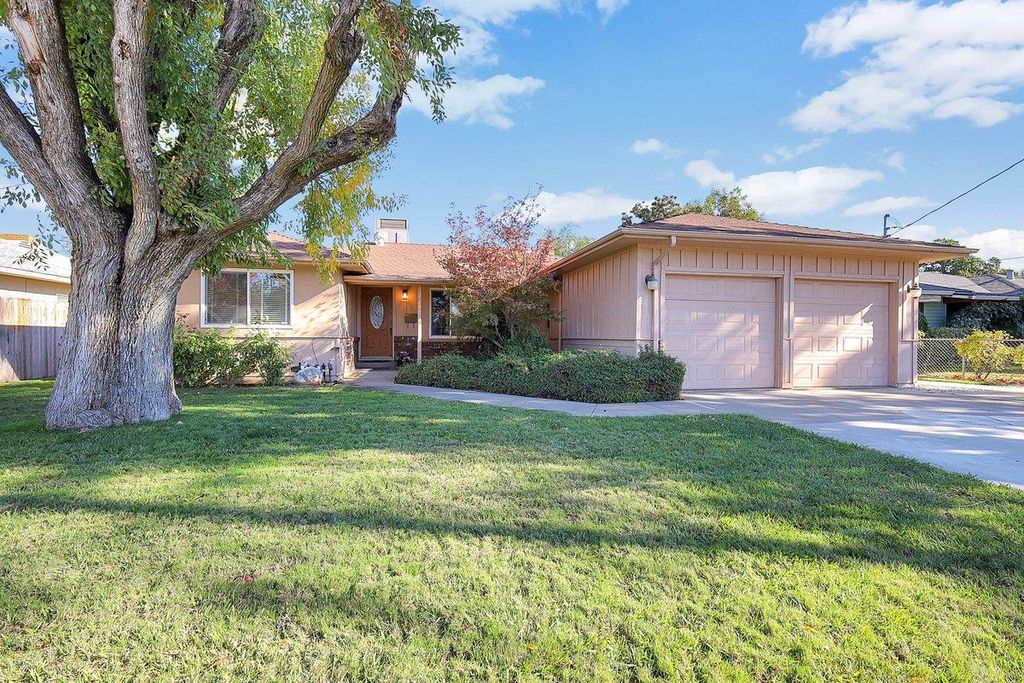 1423 Covillaud St, Marysville, CA 95901