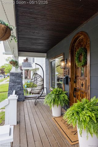 321 E Webster Street, Ferndale, MI 48220