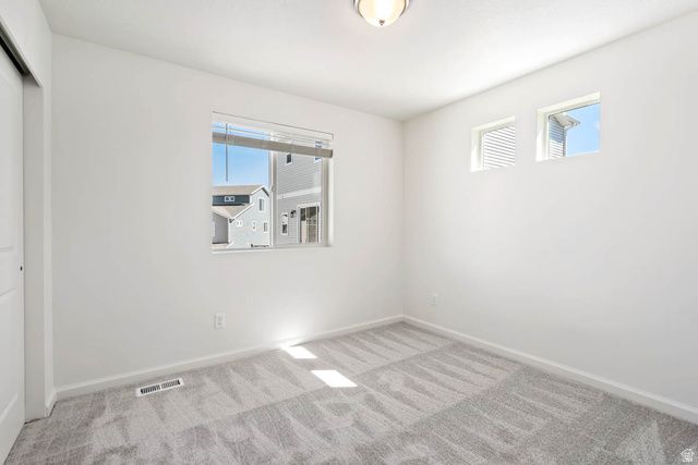 395 E HALLS CREEK RD, Saratoga Springs, UT 84045