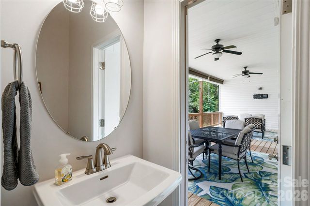 1421 Hamilton Crossroads Road, Marshville, NC 28103