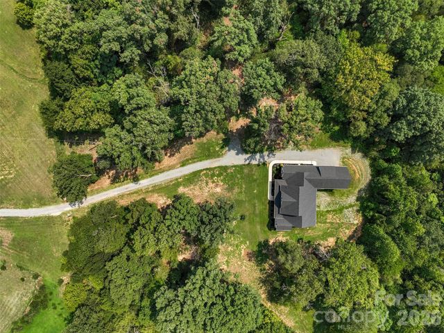 1421 Hamilton Crossroads Road, Marshville, NC 28103