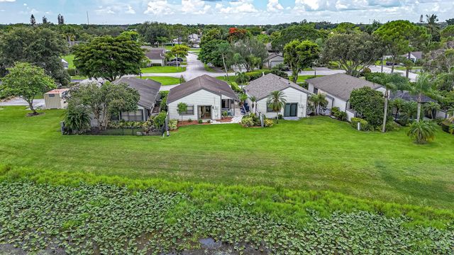 2514 Bedford Mews Drive, Wellington, FL 33414