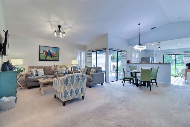 2514 Bedford Mews Drive, Wellington, FL 33414