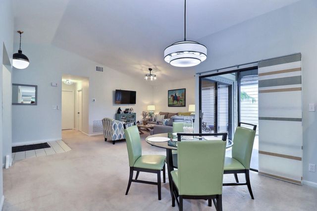 2514 Bedford Mews Drive, Wellington, FL 33414