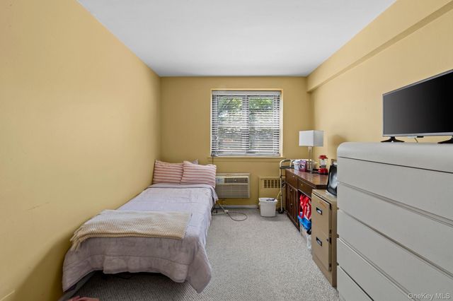 85-10 151 Avenue 2D, Howard Beach, NY 11414