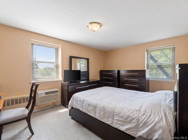 85-10 151 Avenue 2D, Howard Beach, NY 11414