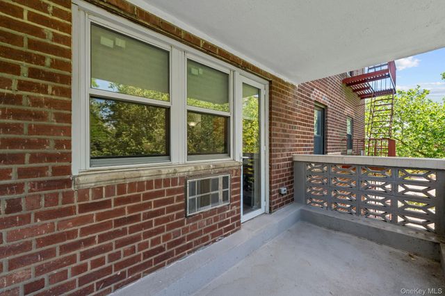 85-10 151 Avenue 2D, Howard Beach, NY 11414