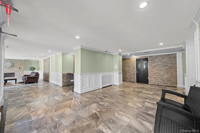 85-10 151 Avenue 2D, Howard Beach, NY 11414