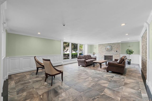 85-10 151 Avenue 2D, Howard Beach, NY 11414