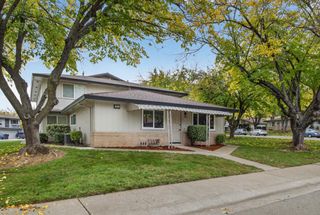 238 Breuner Dr #1, Roseville, CA 95678