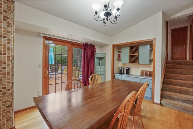 S92W35305 Barbary COURT, Eagle, WI 53119